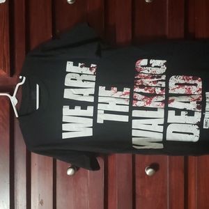 Walking Dead shirt size XS